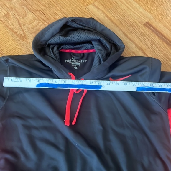 Nike Thermal fit black orange hoodie - Picture 5 of 5